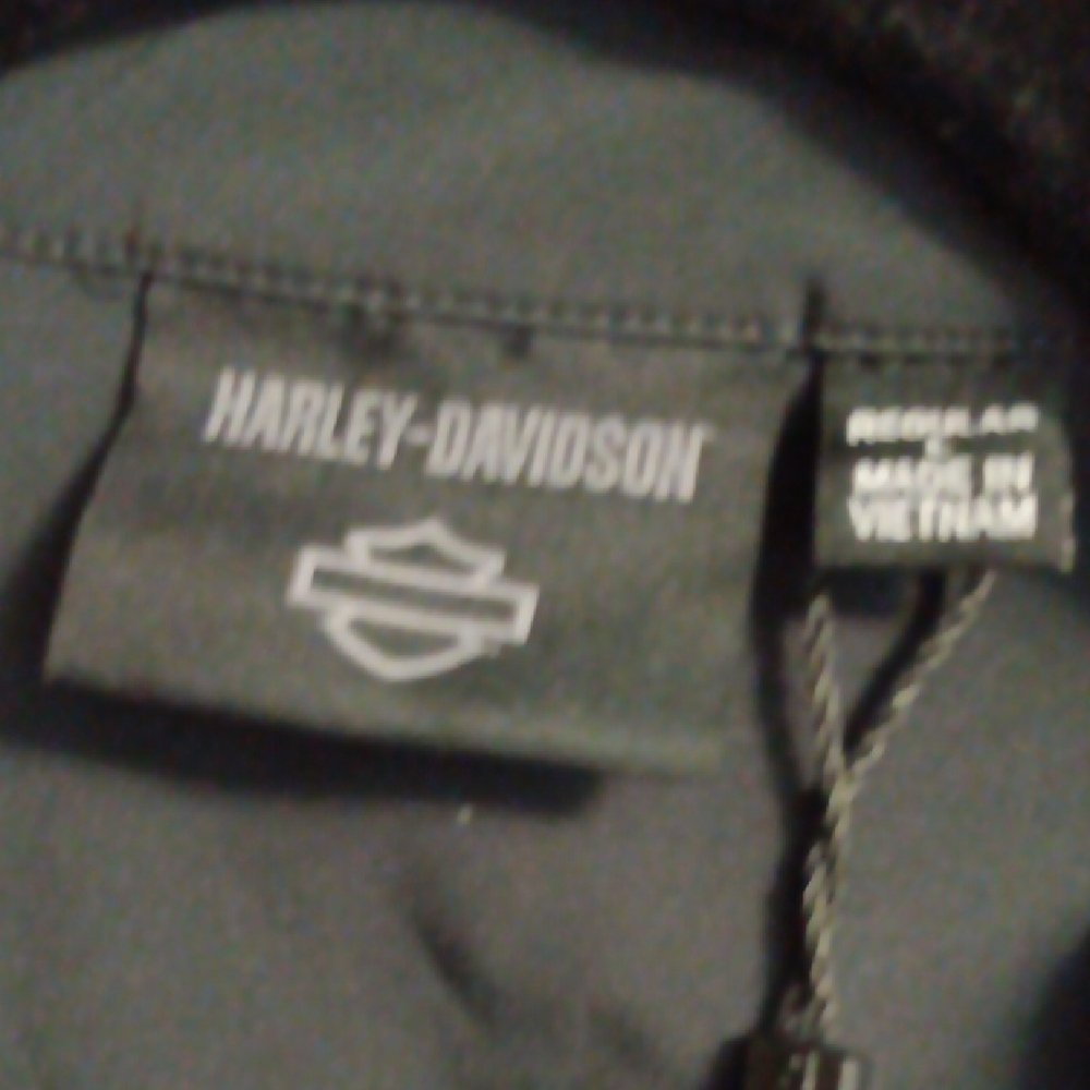 Harley-Davidson Men's Black and Orange Casual Shirt - Picture 3 of 7